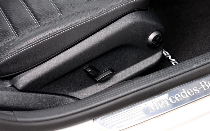 Mercedes-Benz Klasa C cena 134900 przebieg: 140000, rok produkcji 2019 z Krynki małe 742